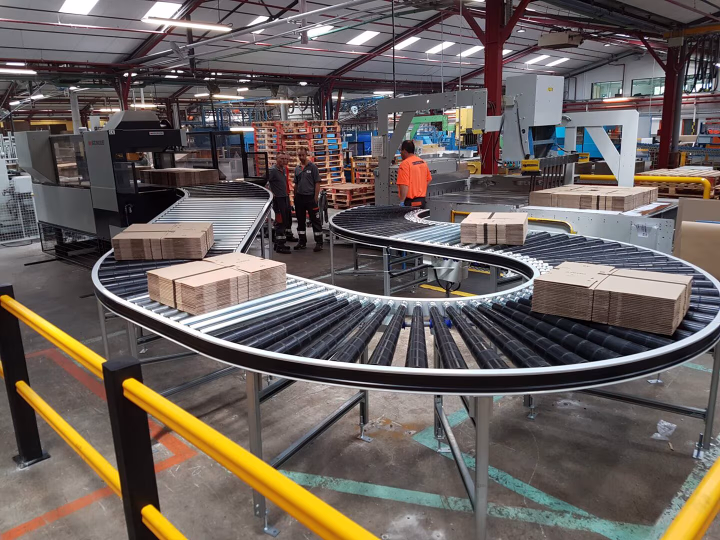 Top 4 des Accessoires de Manutention pour Convoyeurs